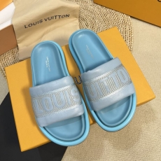 Louis Vuitton Slippers